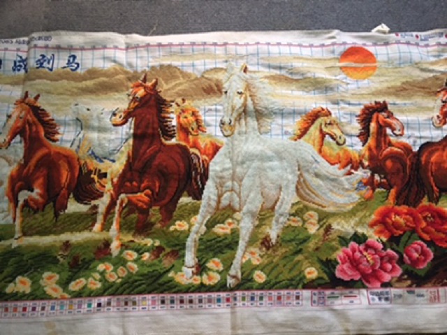 Tranh thêu mã đáo thành công thành phẩm chưa khung