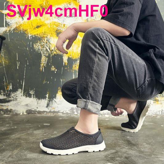 Summer slippers male web celebrity sandals thick tap wear non-slip shoes Vietnam hole outside the new men s