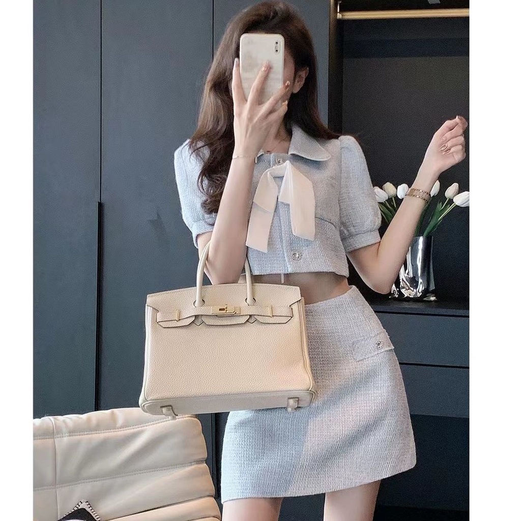 SET ÁO CROPTOP BỐ XANH PHỐI NƠI TRẮNG + CHÂN VÁY