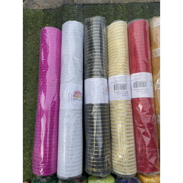 cuộn lưới kim tuyến gói hoa