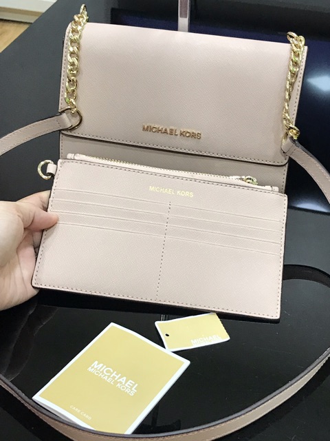 Túi Michael Kors màu nude