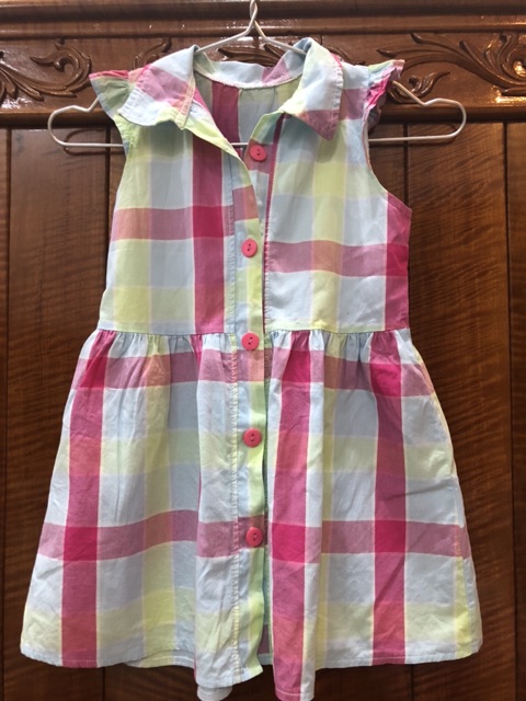 🍉🍉 Pass đầm váy bé gái còn nguyên như mới.