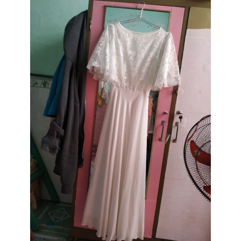 thanh lý đầm chiffon trắng phối ren