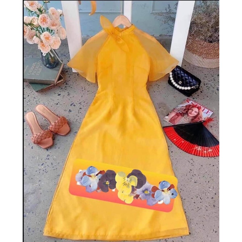 Áo dài tơ óng 4 tà kèm quần