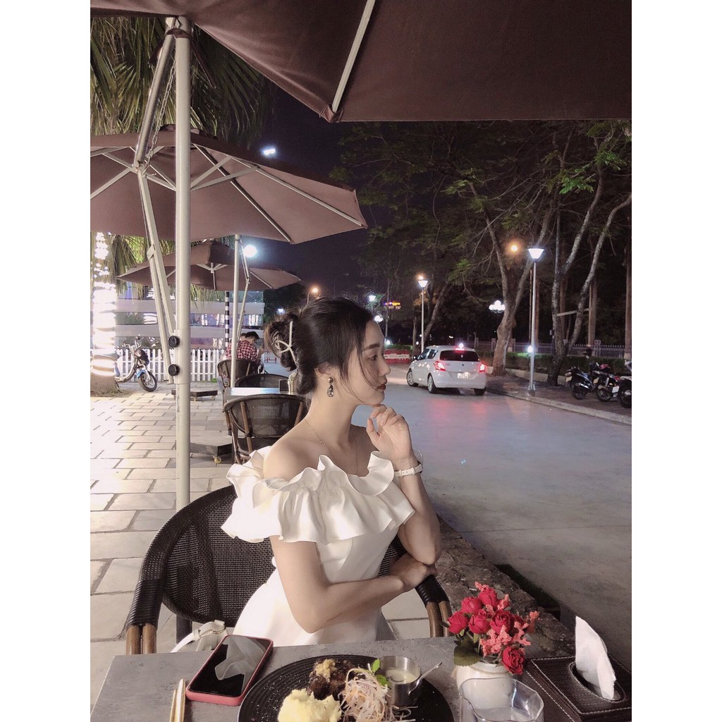 Váy trắng trễ vai bèo bồng bềnh - Đầm trễ vai dự tiệc siêu xinh | BigBuy360 - bigbuy360.vn