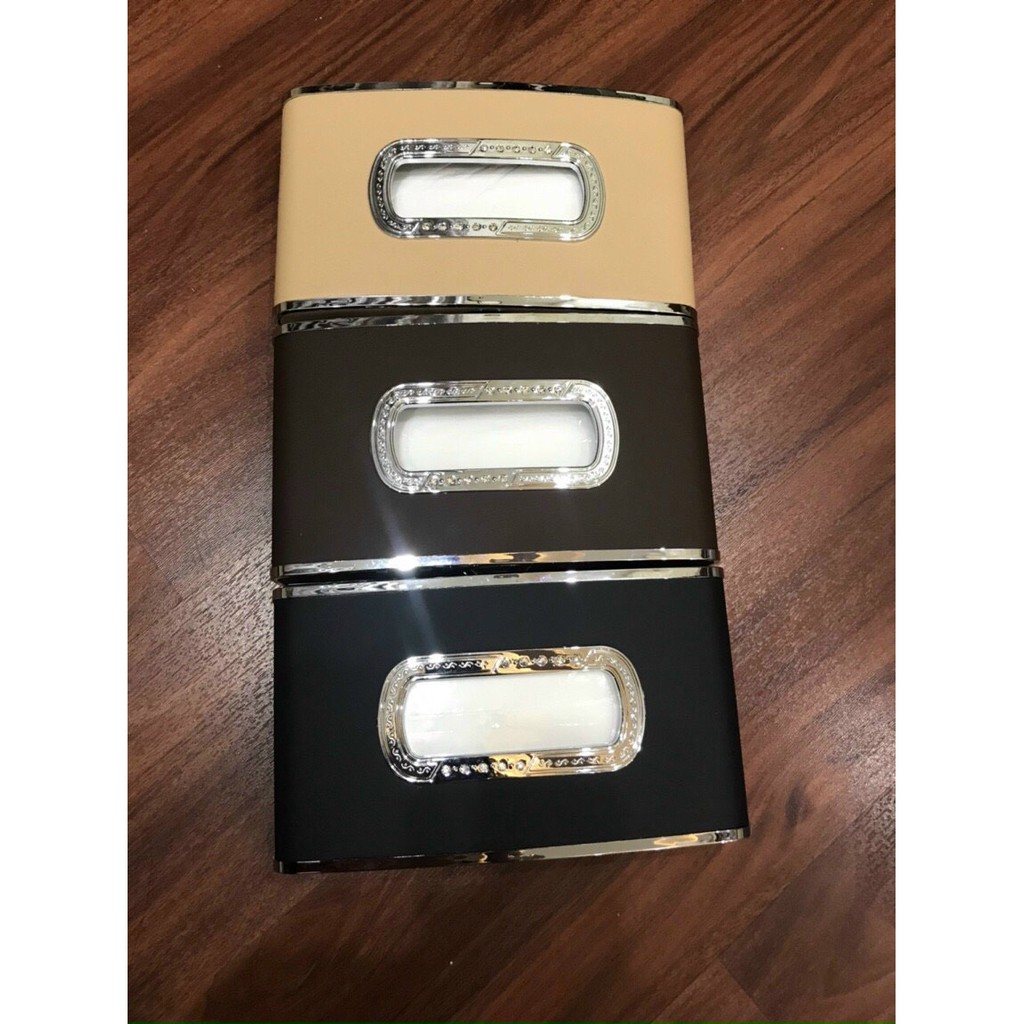 Hộp đựng khăn giấy trên ô tô có đồng hồ và bảng số điện thoại | BigBuy360 - bigbuy360.vn
