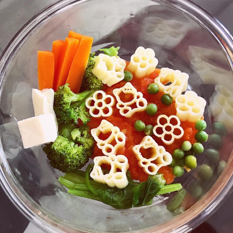 Nui Hello Kitty cho bé ăn dặm gói 150g