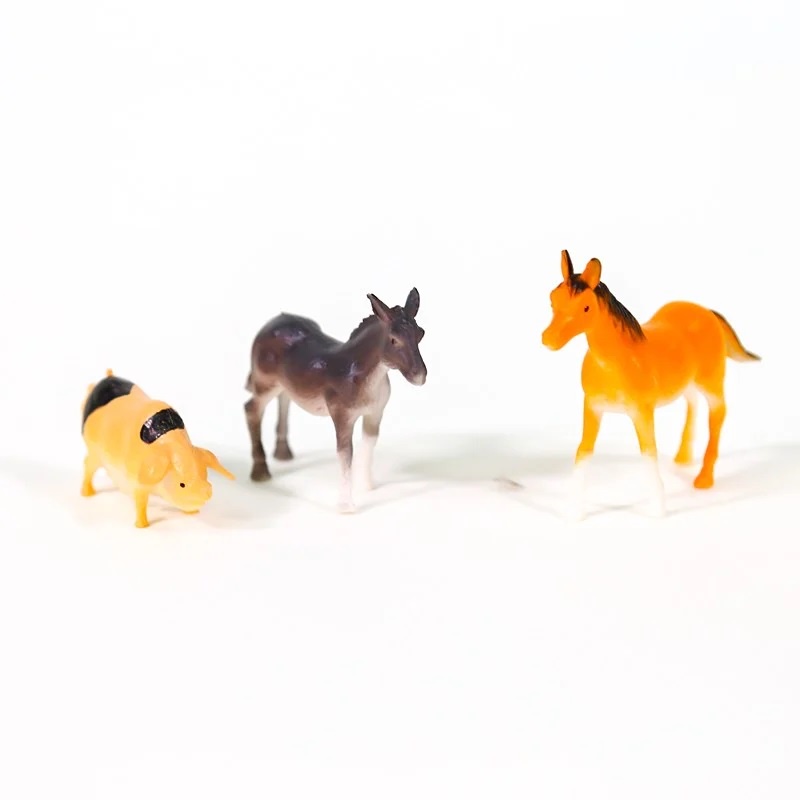 Đồ chơi tiNiToy mô hình thú nuôi Value Toys trang trại 12 loại động vật L12A (Giao mẫu ngẫu nhiên)