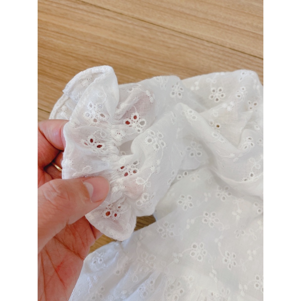 Đầm Trắng Zr Bé Gái Hoa Nhí Đục Lỗ Tiểu Thư MARUHOUSE Váy Cotton 2 Lớp Tay Phồng Xinh Xắn