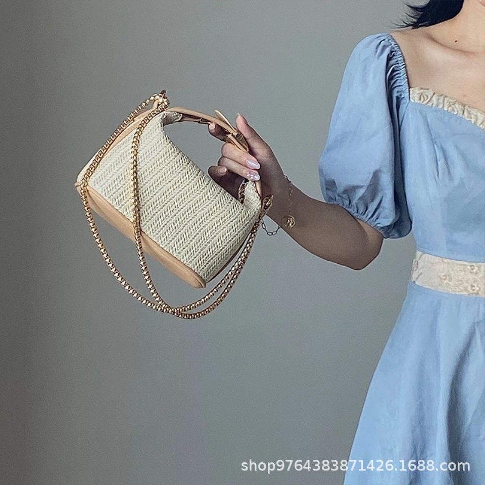 Túi Xách Đeo Vai Mùa Hè 2022 Hợp Thời Trang Dễ Phối Đồ Cho Nữ