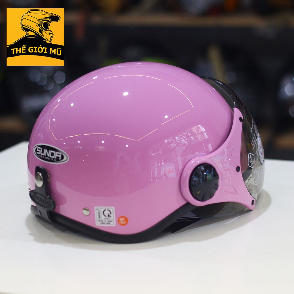 Mũ bảo hiểm nửa đầu Sunda 136A màu hồng cánh sen phân phối bởi Thế Giới Mũ Bảo Hiểm