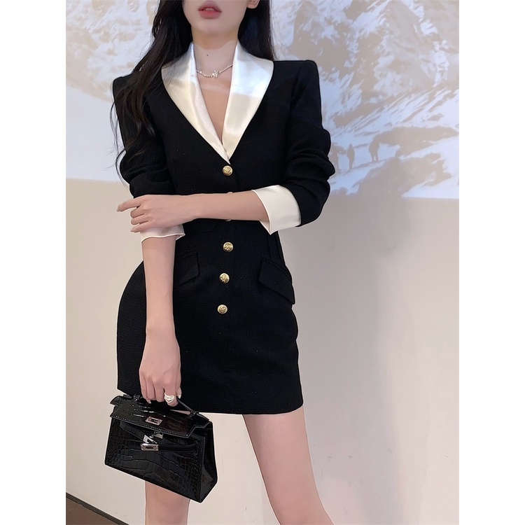 Áo Khoác Vest Tay Dài Dáng Ôm Màu Đen Phối Khuy Áo Và Chân Váy Lưng Cao Phong Cách Hàn Quốc Dành Cho Nữ
