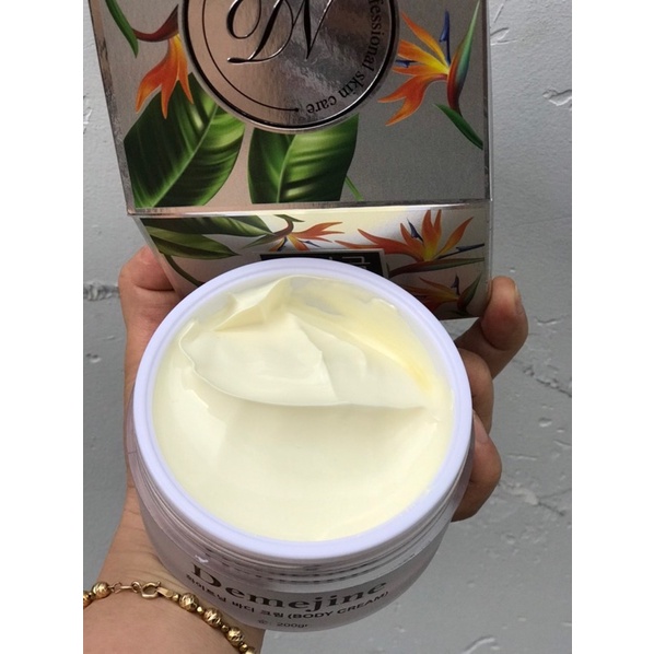 Kem dưỡng da body DN demejine