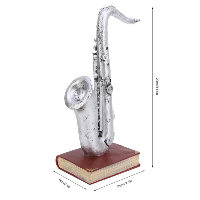 Đồ trang trí hình kèn Saxophone chạm khắc phong cách retro