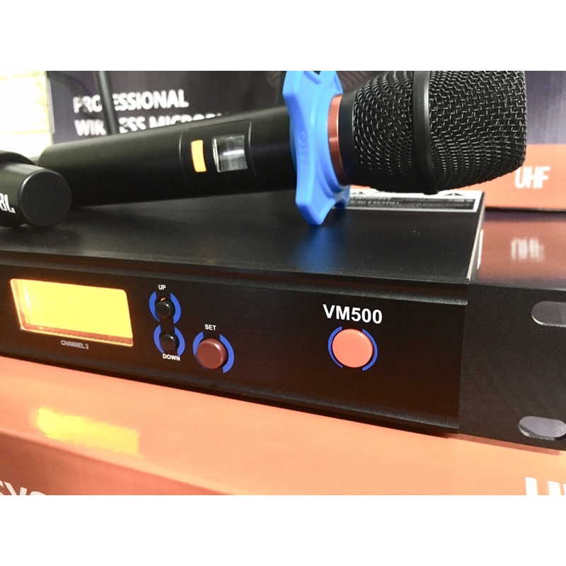 Micro Không Dây JBL VM 400 Thế Hệ Mới 2022 :Có Dò Tần Số Sóng.Hút Giong,Hát Nhẹ,Giọng Mềm,Chống Hú Tốt.Chuyên Karaoke