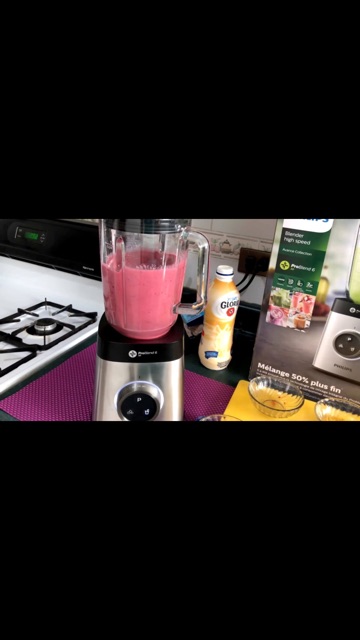 Máy xay sinh tố Philips HR3652