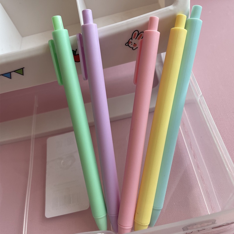 Set 5 Bút Mực Bấm Ngòi 0.5 Carbon Màu Đen Kiểu Dáng Đơn Giản