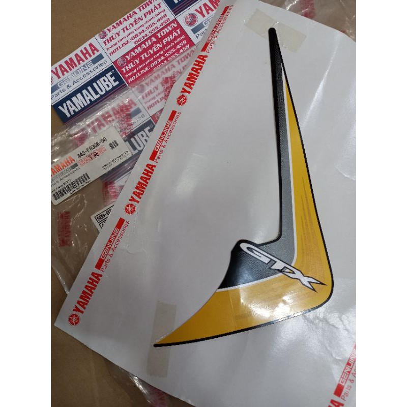 Tem (xe vàng 0251) Yamaha chính hãng Luvias