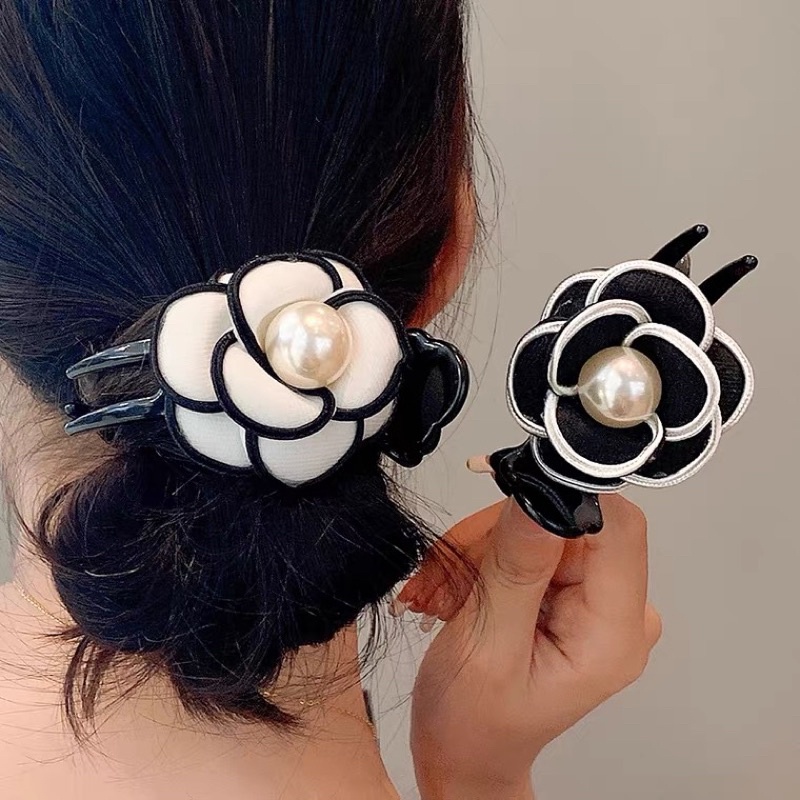 Kẹp tóc càng cua hoa hồng vải ngọc trai nhân tạo TIMSTORE phu kiện thời trang phong cách hàn