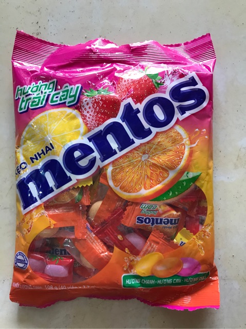 Kẹo nhai Mentos hương trái cây gói 120g