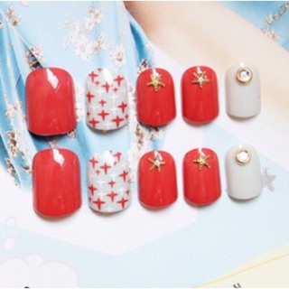 Bộ 24 móng tay giả kèm keo + miếng dán móng