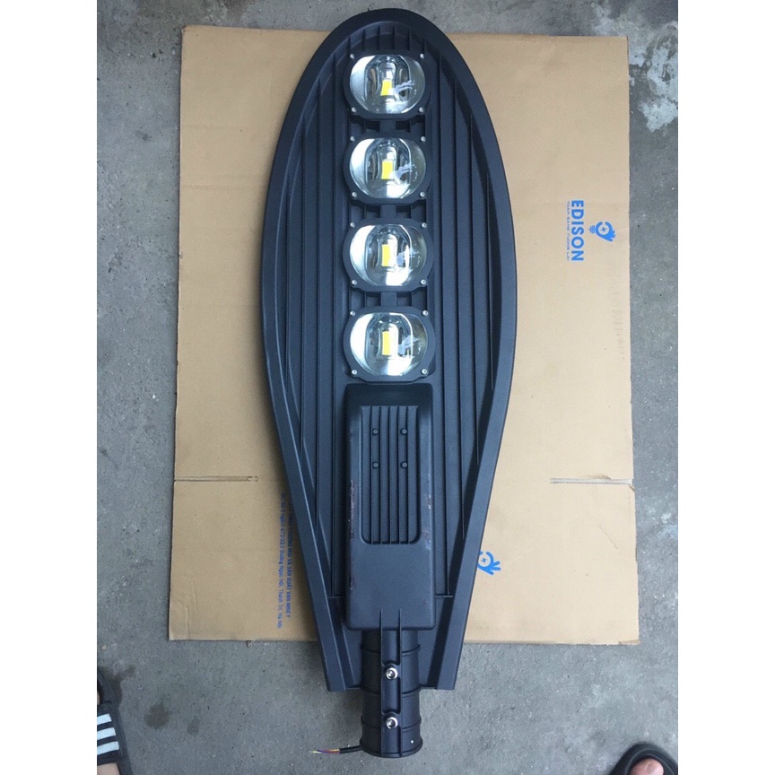 Đènđường Led hình chiếc lá 30W, 50W, 100W, 150W, 200W chuyên đèn đường đô thị, khu dân cư, chống nước IP66. BH 2 năm