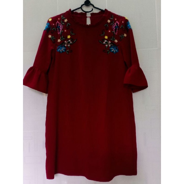 Váy suông Zara auth new 80%