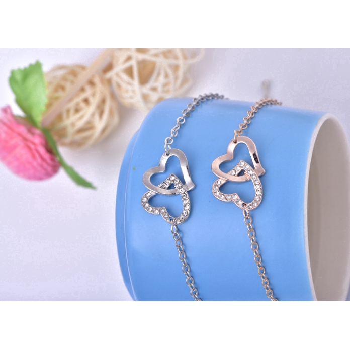 Vòng tay đính đá dễ thương phong cách Hàn Quốc