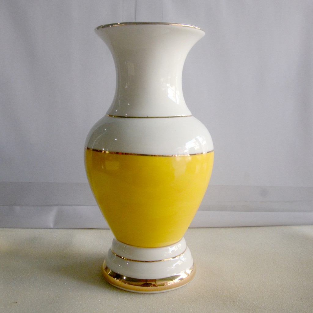 Bình hoa thờ cúng bàn thờ gốm sứ vàng