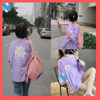 Áo thun unisex form rộng in hình hoa cúc trắng