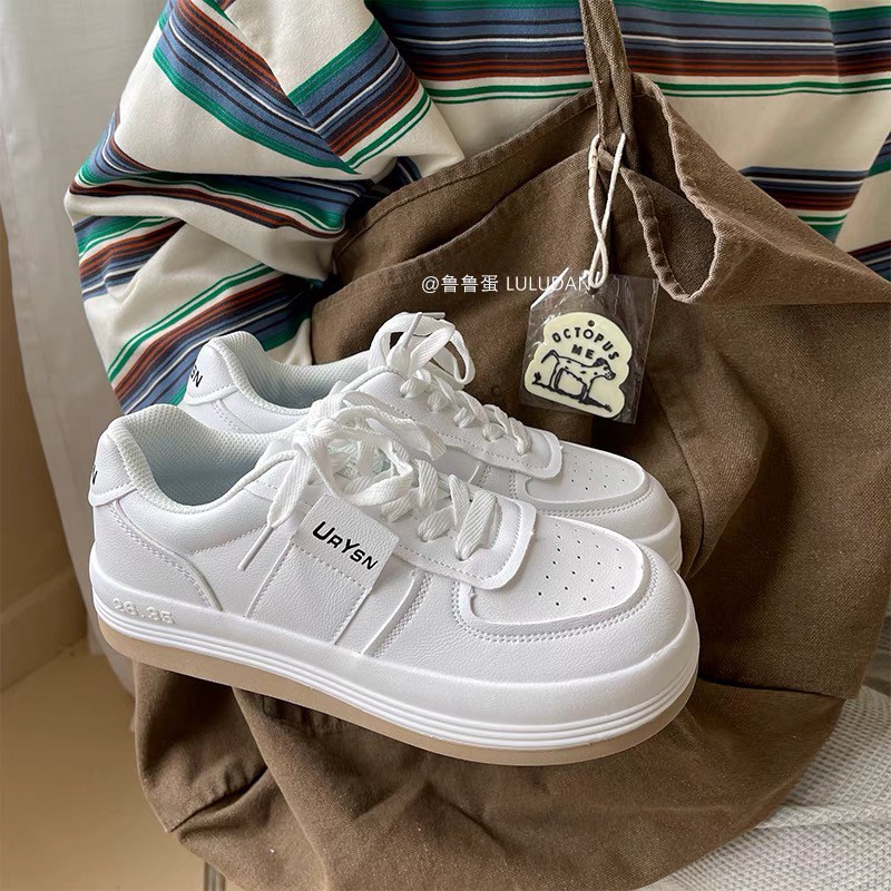 Giày thể thao nữ thấp cổ màu trắng, Giày sneaker nữ Urysn mẫu mới phong cách retro ulzzang năng động cá tính | BigBuy360 - bigbuy360.vn