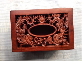 Hộp đựng giấy ăn