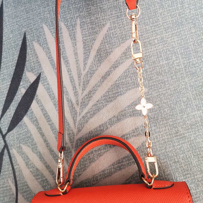 Phụ Kiện Dây Xích Mở Rộng Túi Xách Đeo Chéo Vai Họa Tiết Cỏ Bốn Lá Dây Xích Bốn Lá Mở Rộng Đa Năng Cao Cấp Dễ Phối Đồ Túi Xích