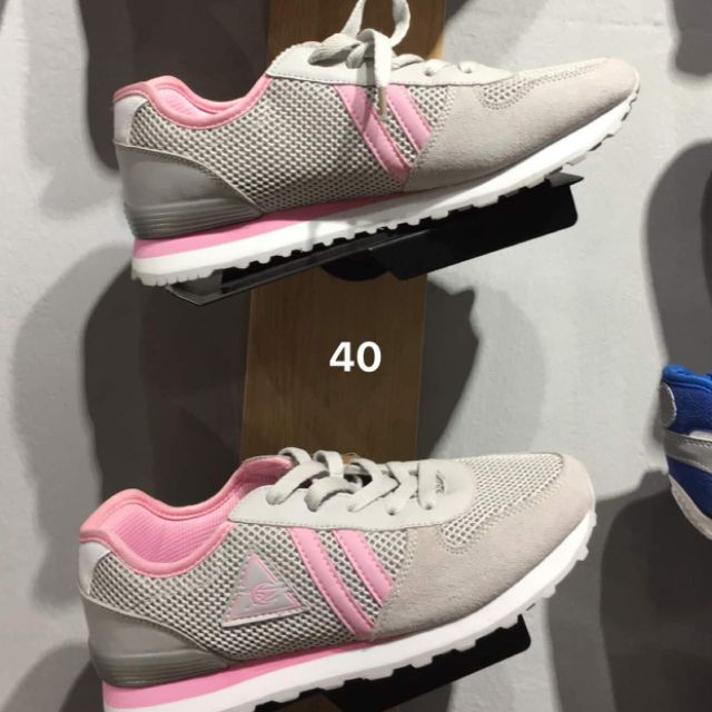 Giày thể thao nam nữ xả rẻ đồng giá 99k