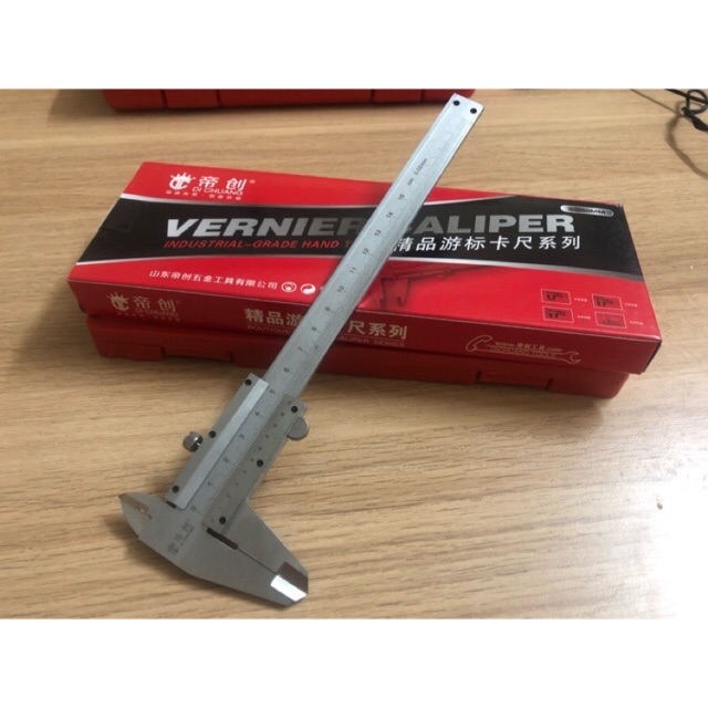 Thước kẹp cơ khí 150mm
