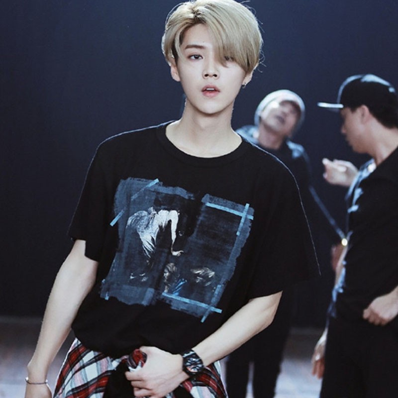 ẢNH THẬT ÁO PHÔNG GIỐNG LUHAN EXO