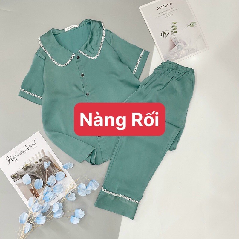 Bộ lụa Phối Ren Cổ Sen Sang Trọng