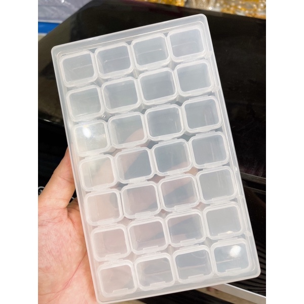 Khay đựng Charm nail 28 ô - Hộp đựng trang sức
