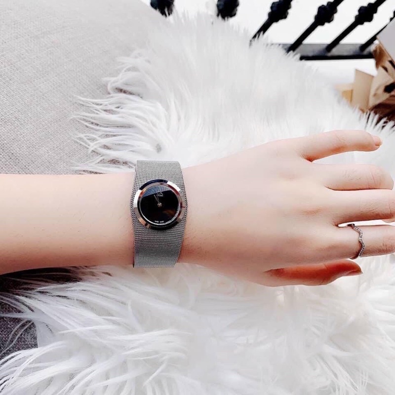 Đồng Hồ Nữ Calvin Klein Dạng kiềng case 27mm