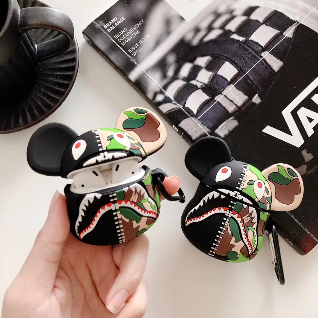 Vỏ bọc hộp sạc tai nghe Apple Airpods silicone dẻo họa tiết BEARBRICK BAPE 3D thời trang #HG218