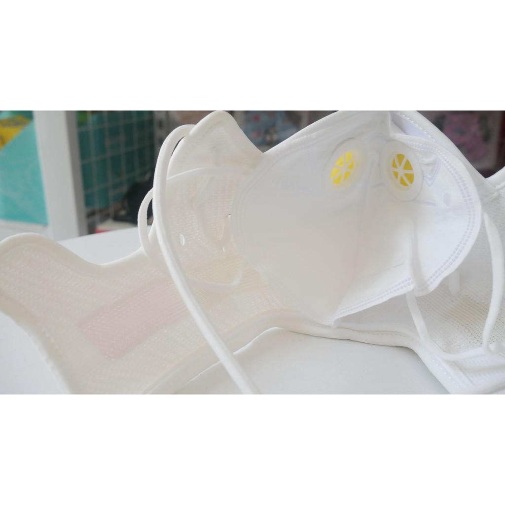 Khẩu Trang Giày Yezzy Cosplay phong cách thời trang - White