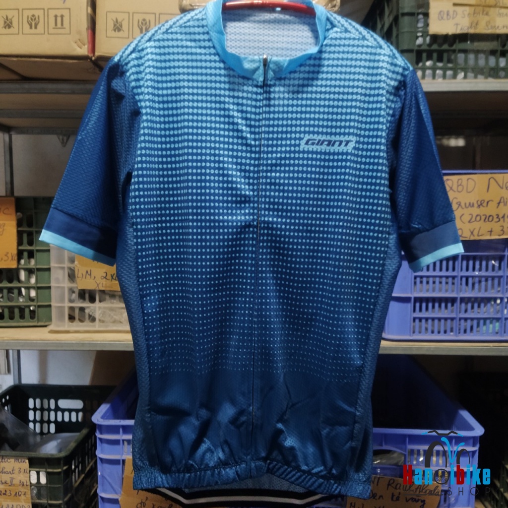 Quần áo ngắn đạp xe Giant Xanh chấm bi