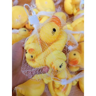 combo 10 bộ vịt 1 mẹ 3 con thả bồn tắm cho bé, có còi kêu