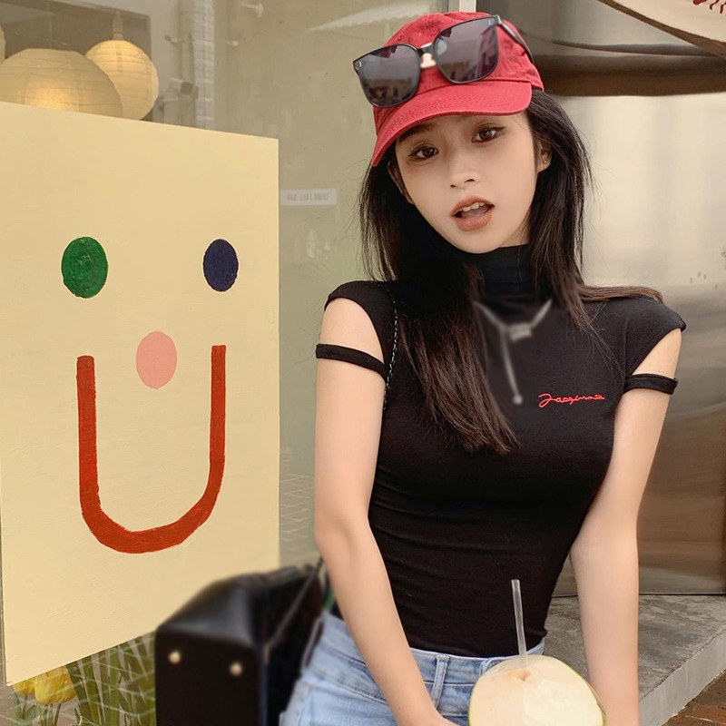 Áo Thun Nữ Ngắn Tay Màu Sắc Đơn Giản Gợi Cảm