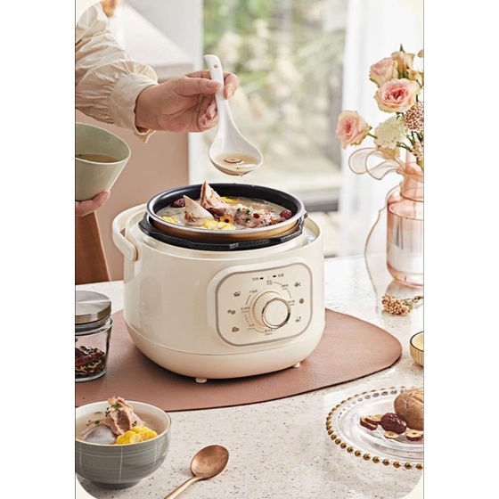 Nồi áp suất mini BEAR YLB-A20U1 dung tích 2L màu trắng