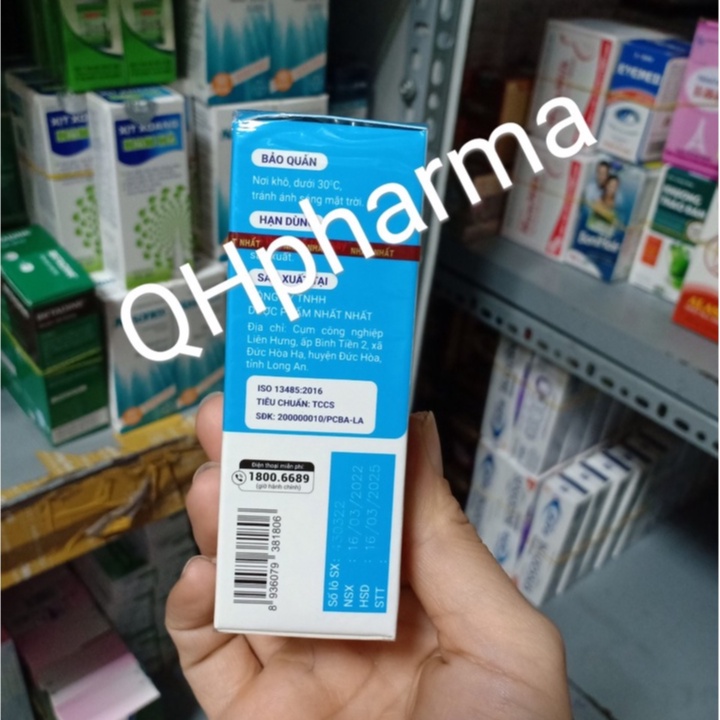 Xịt họng Nhất Nhất 20ml giúp giảm ho hiệu quả