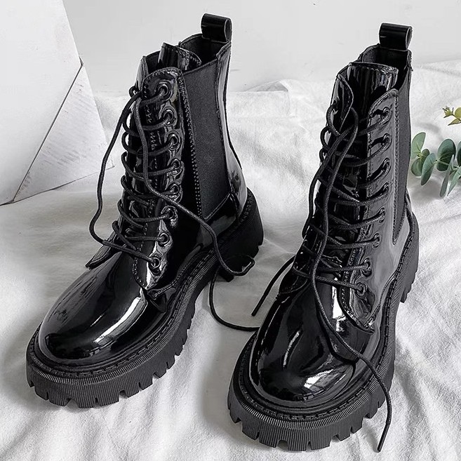 Bốt nữ chiến binh cao cổ kiểu dáng hot trend dễ phối đồ cho học sinh