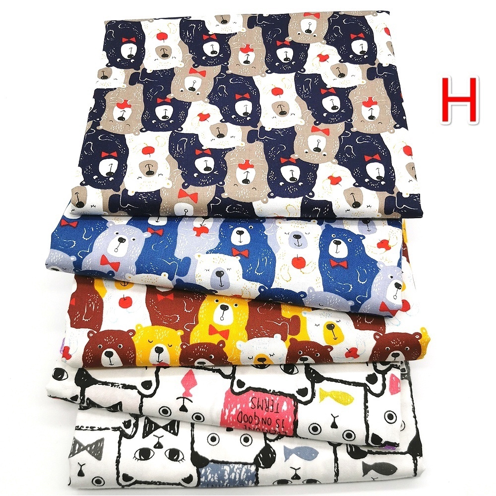 Set 5 Tấm Vải Cotton Họa Tiết Hoạt Hình Dùng May Vá
