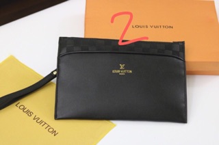 Ví cầm tay cluth Lv nam  sz28