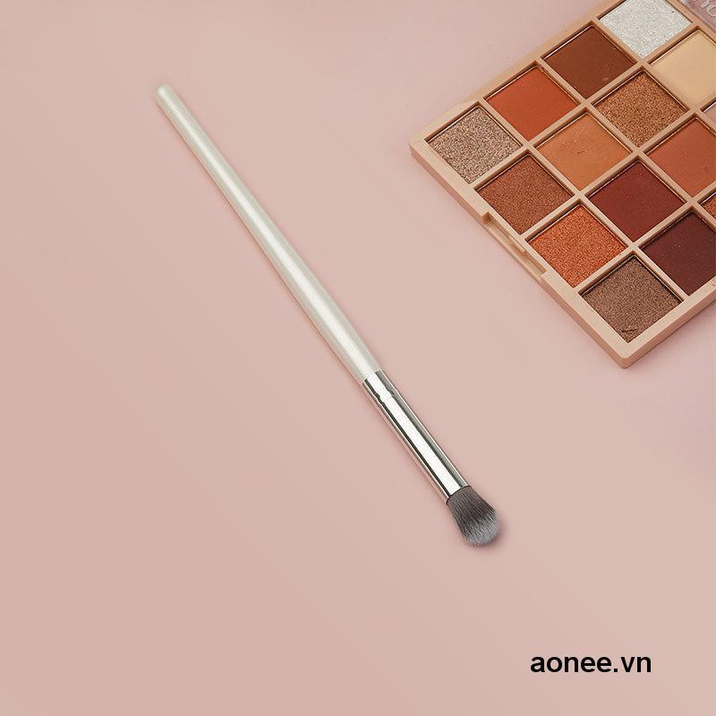 ✨✨ Cọ Trang Điểm Phấn Mắt aonee.vn Thiết Kế Tay Cầm Hình Thú Dễ Thương
